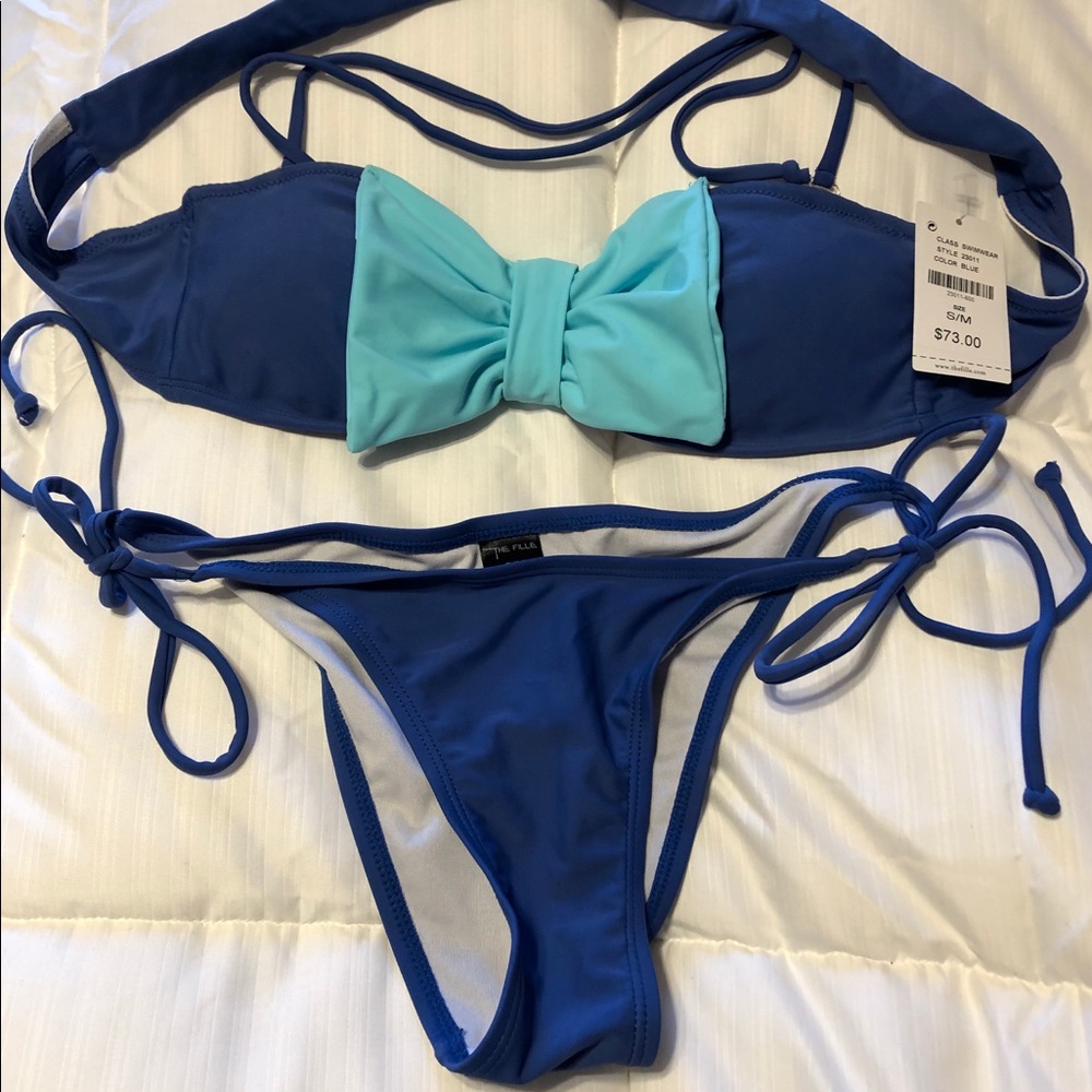 The File Bikini